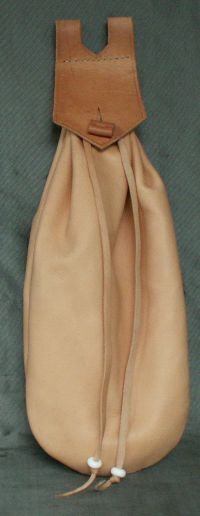 15th/16th century narrow belt bag