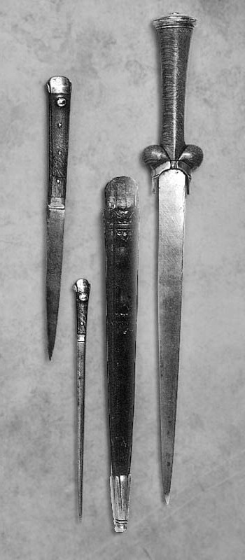 Surviving 16th century bollock knife with two bi-knives
