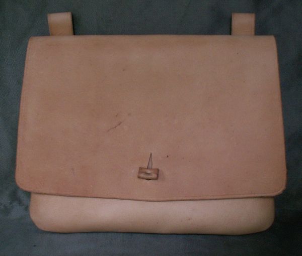 16th - 17th century large belt wallet with a square front