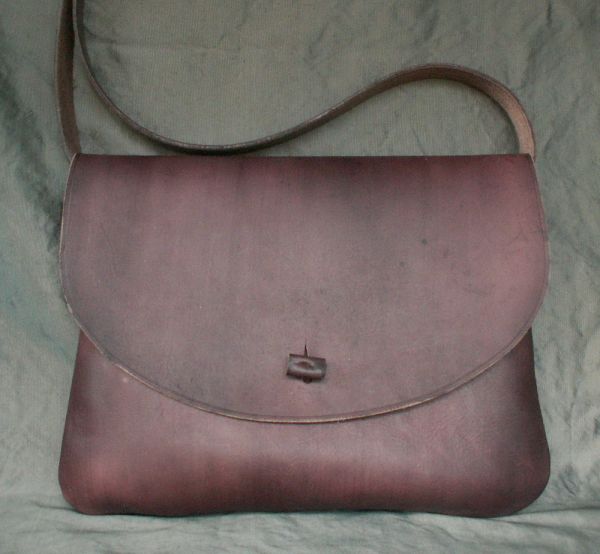 14th - 17th century shoulder bag