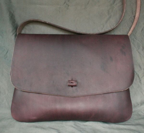 14th - 17th century shoulder bag