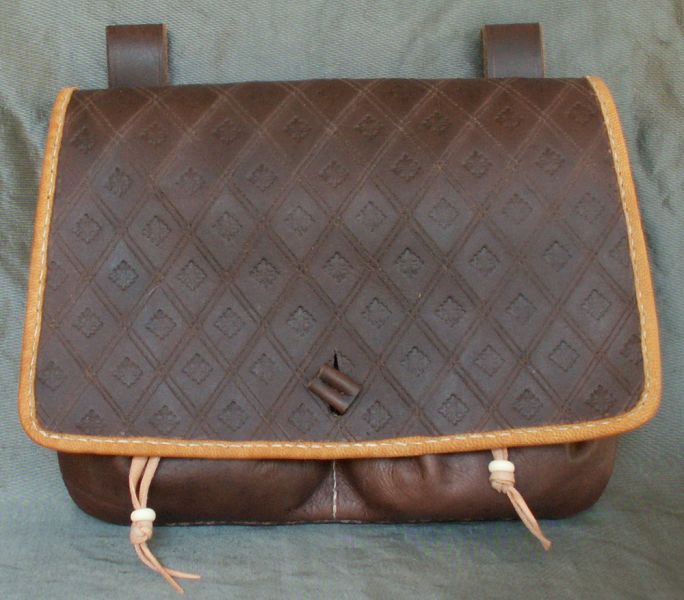 16th - 17th century medium belt wallet with a tooled square front and two pouchlets
