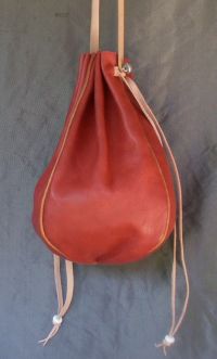 Ladies 14th/17th century round drawstring purse with piped seams