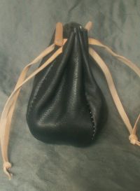 Round money purse