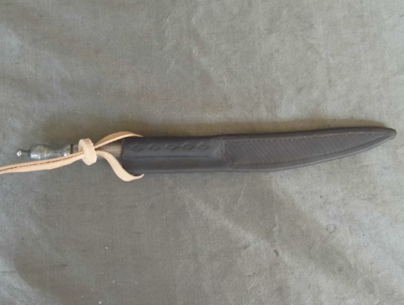 Bolstered knife #2
