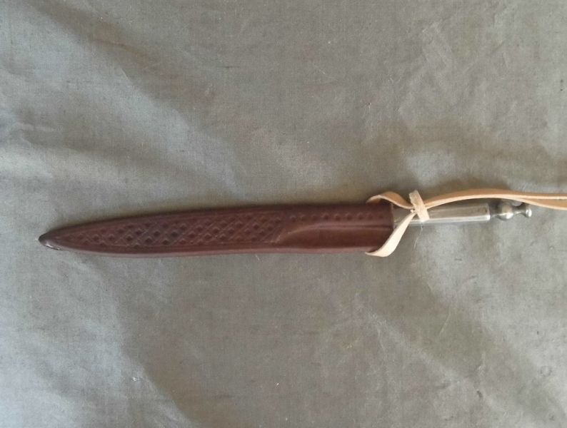 Bolstered knife #2