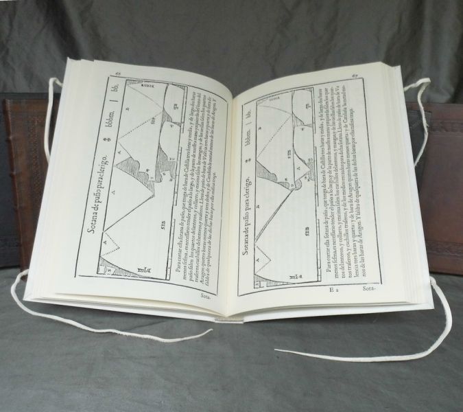 Taylors Pattern Book by Francisco de la Rocha Burguen 1618 #3