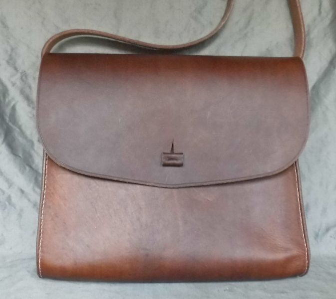 14th - 17th century small belt wallet