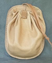 Flat backed money purse
